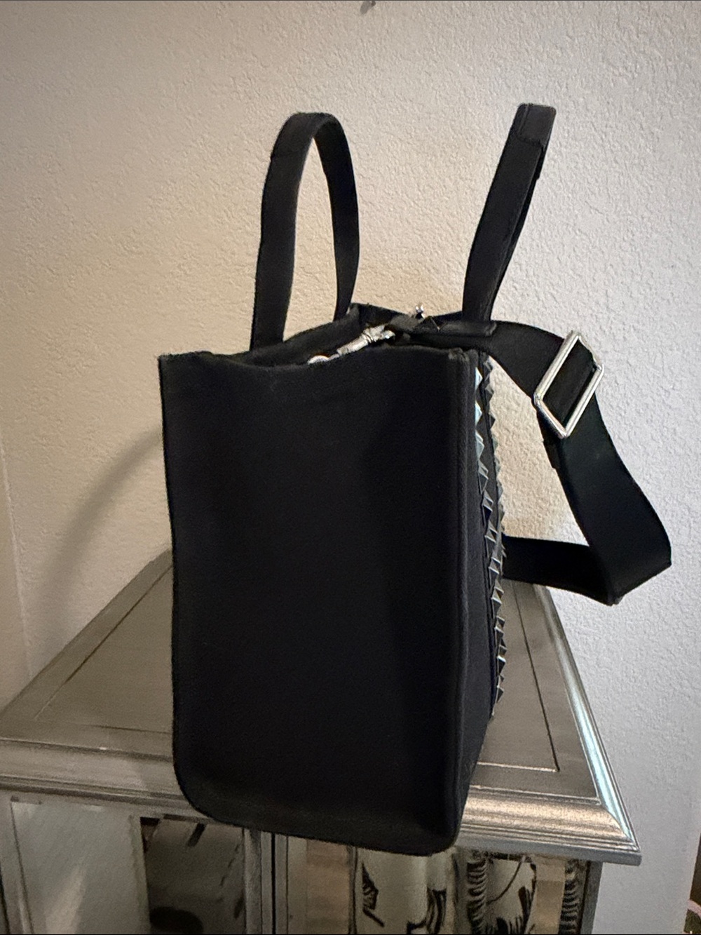 Marc Jacobs Black Studded Canvas Tote Bag - Picture 4 of 7
